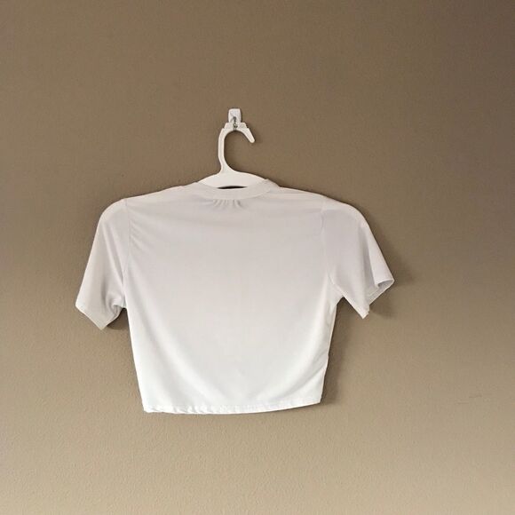 NEW Knot Front Crop T-shirt - Picture 5 of 5